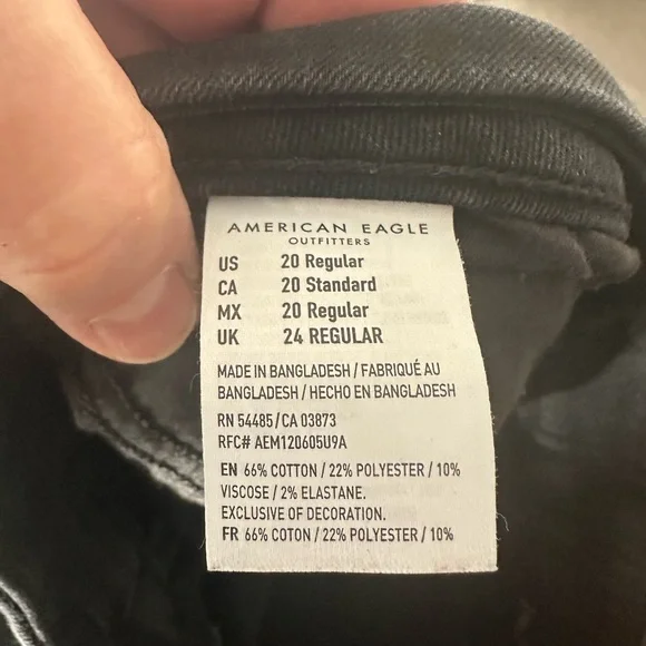 American Eagle Outfitters Black Dark Wash Straight Leg Jeans - Picture 3 of 5